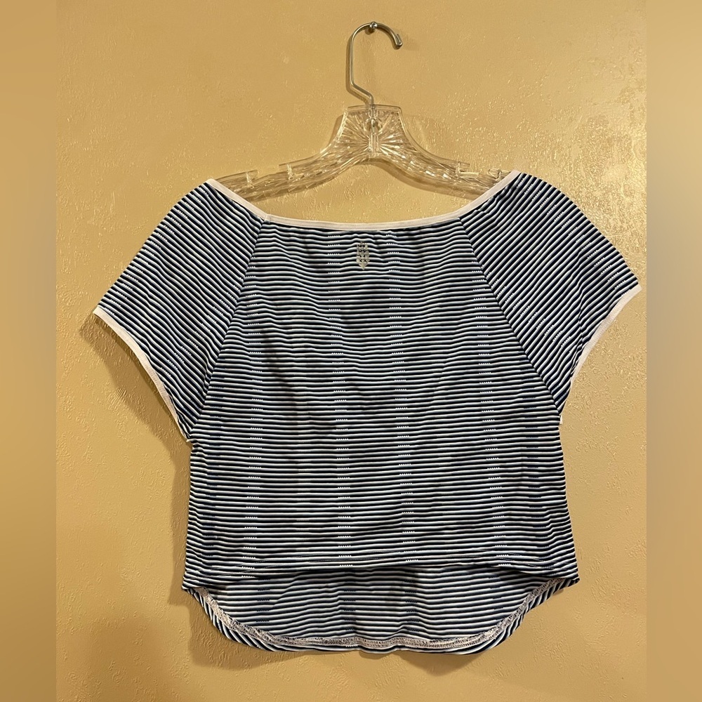 NWOT Free People Movement What’s The Scoop Baby Tee sz XL - Picture 2 of 5
